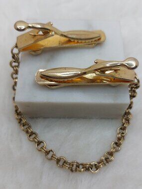 Vintage Hickok Tie clip Set Gold-Toned Clips w/ Chain